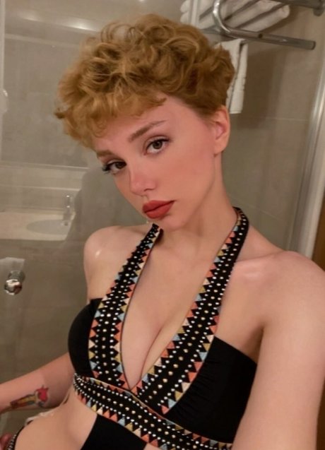 Mervepery OnlyFansリークヌード写真