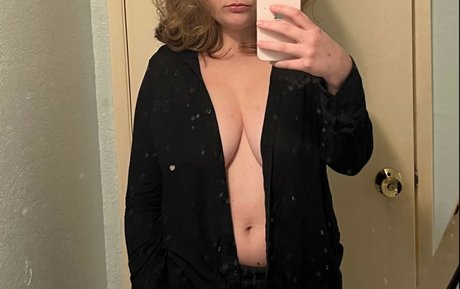 OnlyFans-model Strawberrysweetmilk