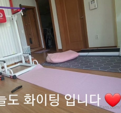 OnlyFans-model Kkkkk6414