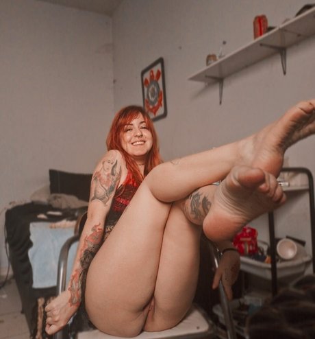 Nahá fotka uniklých OnlyFans od Alanyz Zillmer