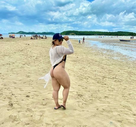 Foto di nudo di fuga di OnlyFans di Musasilvaa