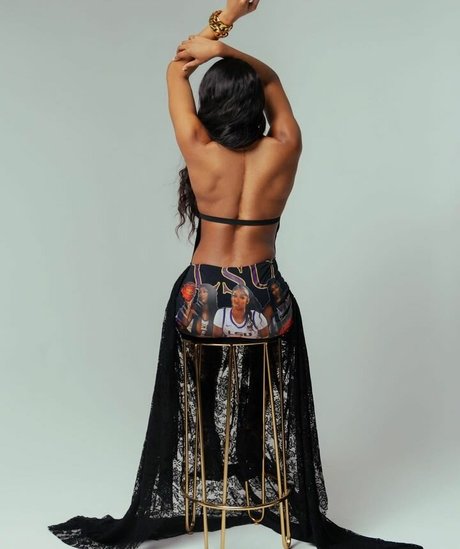 Angel Reese OnlyFans泄露裸照