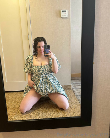 Alasti lekkinud OnlyFans-i pilt Alyssa0227