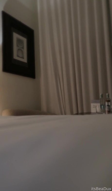 Обнаженная фотография утечки OnlyFans от Beadux