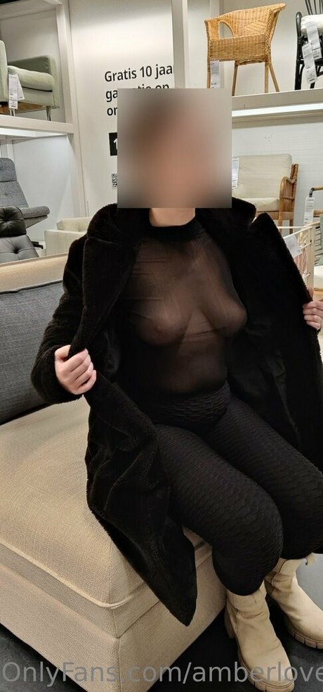 Nacktes geleaktes OnlyFans-Foto von Amberloveae