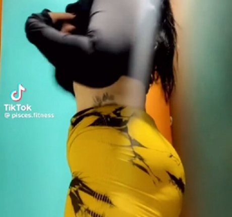 Piscesfitness naked leaks OnlyFans pic