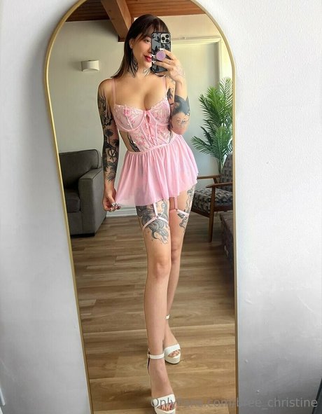 Nahá fotka uniklých OnlyFans od Brittni Kristine