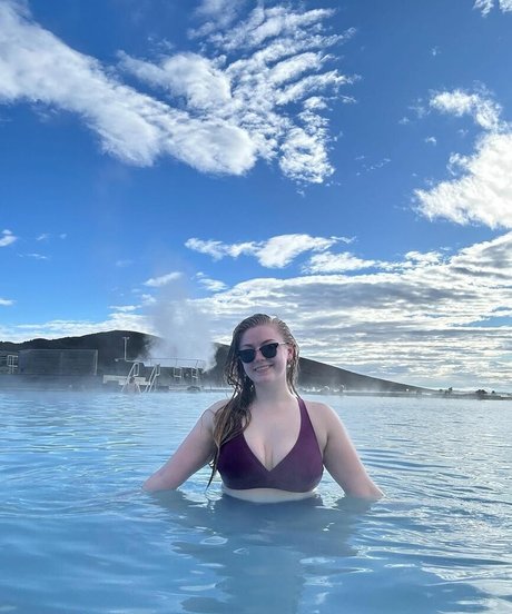 Foto di nudo di fuga di OnlyFans di Viewswithlou