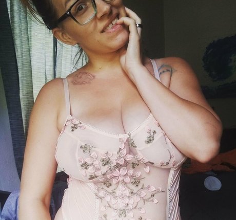 Foto di nudo di fuga di OnlyFans di Feline Anchor