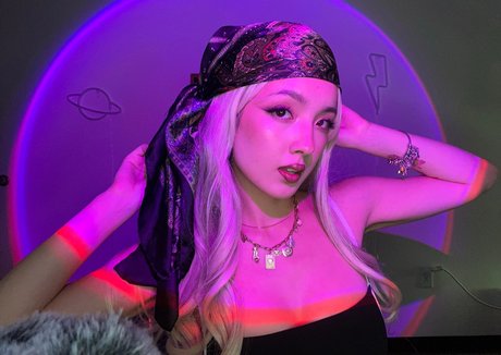 Earths Asmr OnlyFans泄露裸照