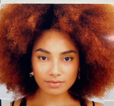 Naken lekkede OnlyFans-bilde av Shadia Ampadu