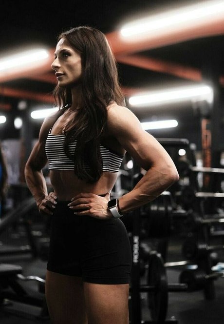 Photo nue de fuite OnlyFans de Musclemilly