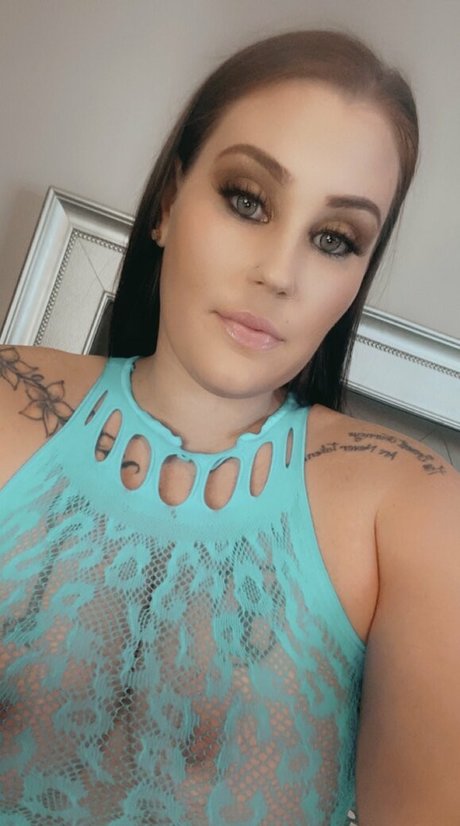 Sunshiine2217 OnlyFans泄露裸照