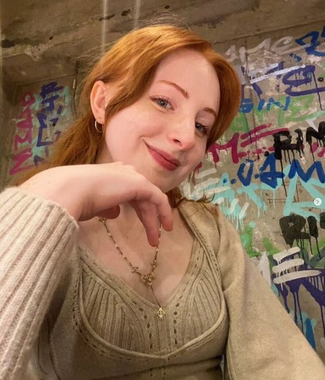 Naken lekkede OnlyFans-bilde av Hitobito