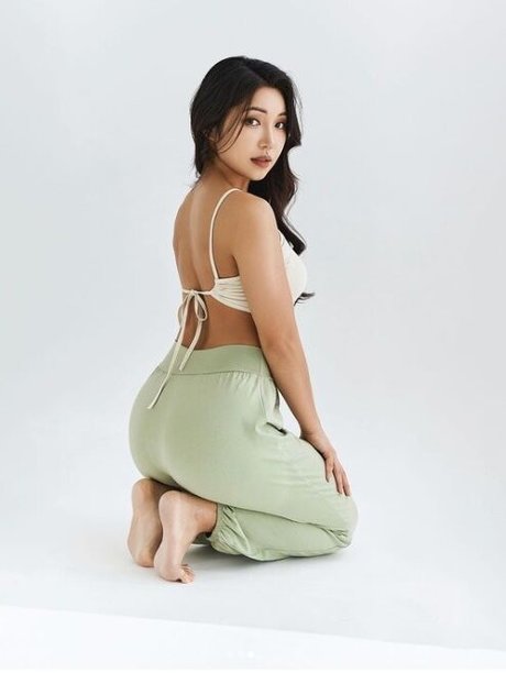 Beo Deul Jeong  OnlyFans泄露裸照