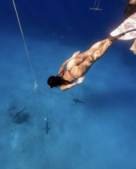 Обнаженная фотография утечки OnlyFans от Tara Yummy