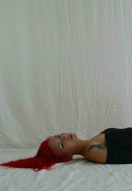 Обнаженная фотография утечки OnlyFans от Eclipsekarma