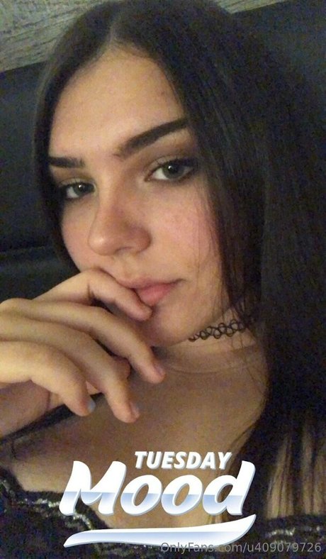 Naken lekkede OnlyFans-bilde av Lexi Heinemann