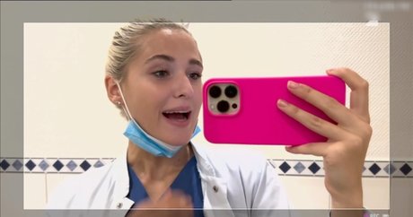 Naken lekkede OnlyFans-bilde av Germanys Next Topmodel