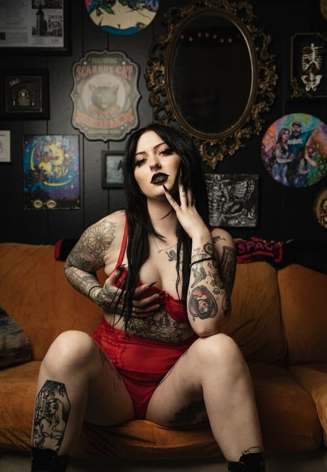 Nahá fotka uniklých OnlyFans od Maebemorty