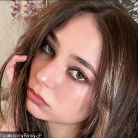 Nacktes geleaktes OnlyFans-Foto von Jinxmode