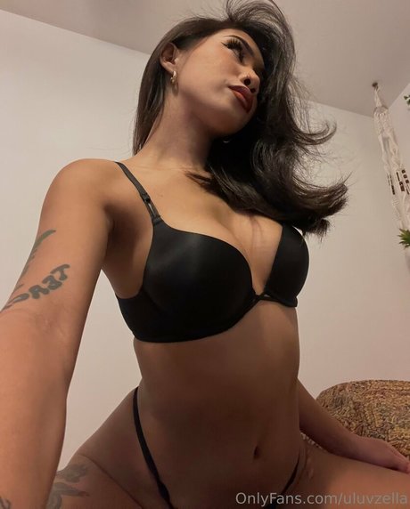 OnlyFans-model Uluvzella