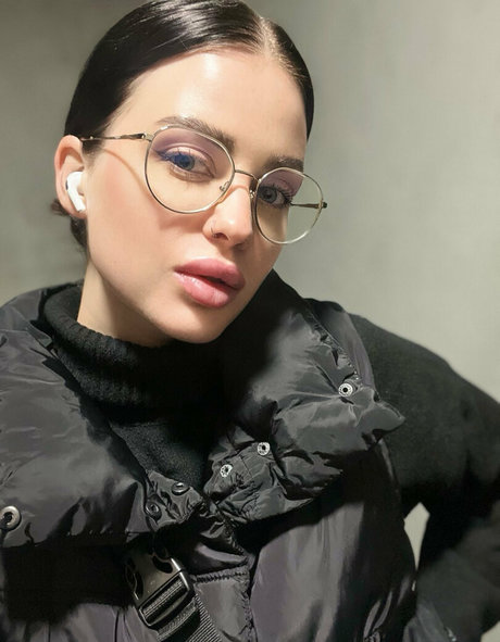 Nahá fotka uniklých OnlyFans od Emmalemma