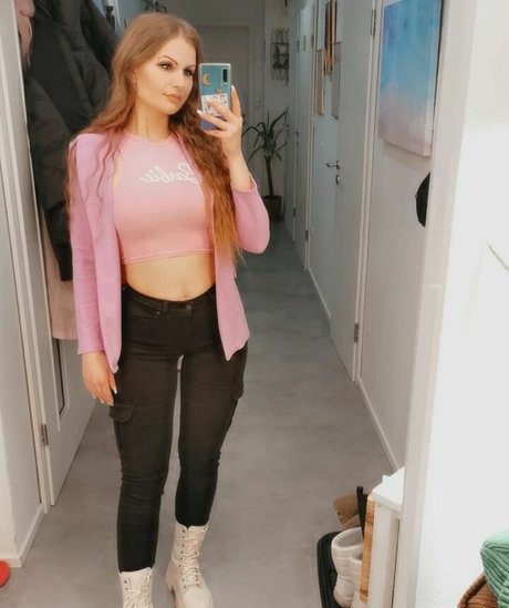 Foto desnuda filtrada de OnlyFans de Ruth Fischer