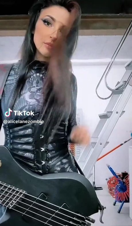 OnlyFans-model Alice Lane Pandini