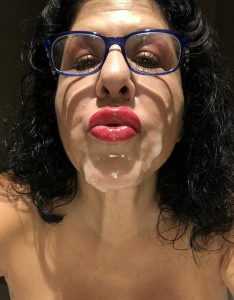 Naken lekkede OnlyFans-bilde av Carol Foxxx