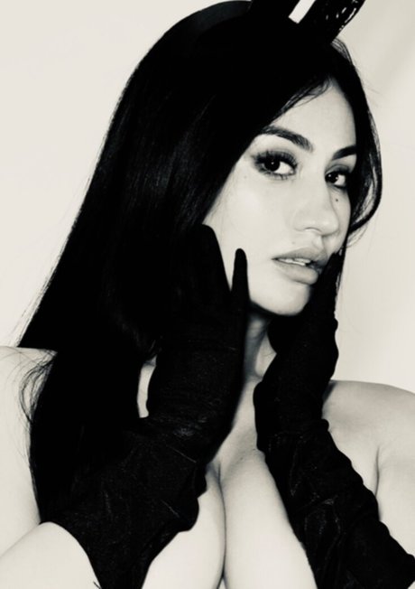 Foto desnuda filtrada de OnlyFans de Tiar Simonis