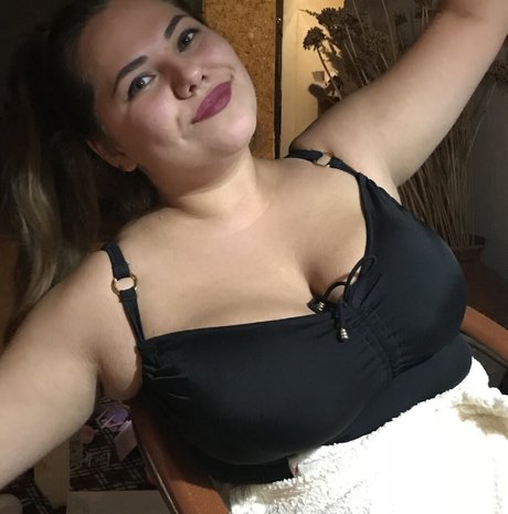 Обнаженная фотография утечки OnlyFans от Mary Glushkova