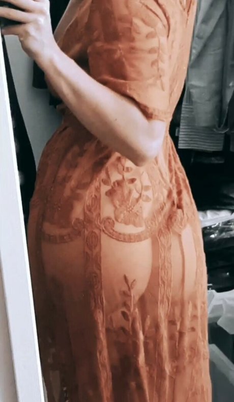 Nahá fotka uniklých OnlyFans od Salunessecret