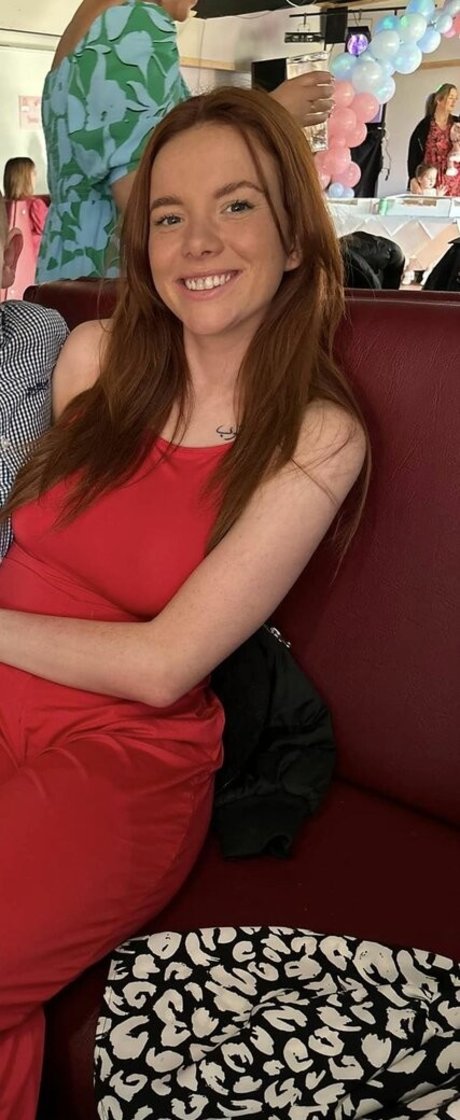 Alicia Ivatt OnlyFansリークヌード写真