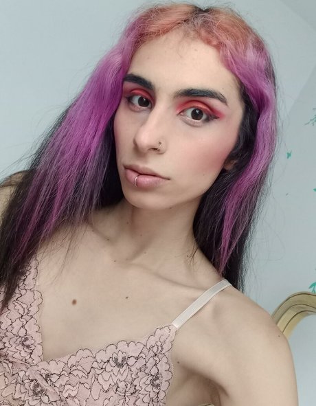 Обнаженная фотография утечки OnlyFans от Luna Del Rey