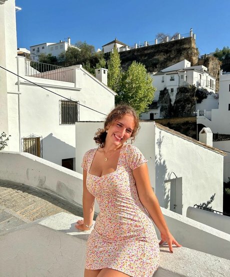 Обнаженная фотография утечки OnlyFans от Lucia Perez