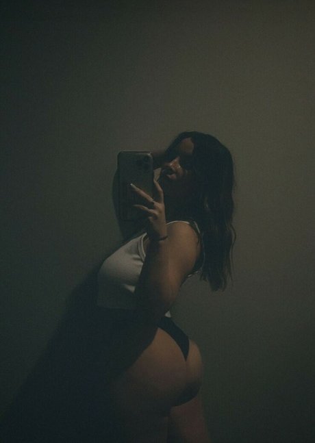 Foto di nudo di fuga di OnlyFans di Taybiddies