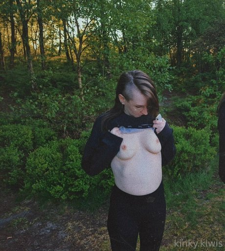 OnlyFans-model Kinkykiwisx