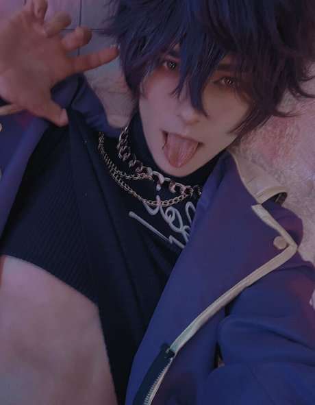 Обнаженная фотография утечки OnlyFans от Xxxashen