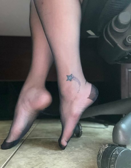 Mistresscherry81 OnlyFansリークヌード写真