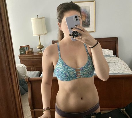 Nahá fotka uniklých OnlyFans od Sassyrach