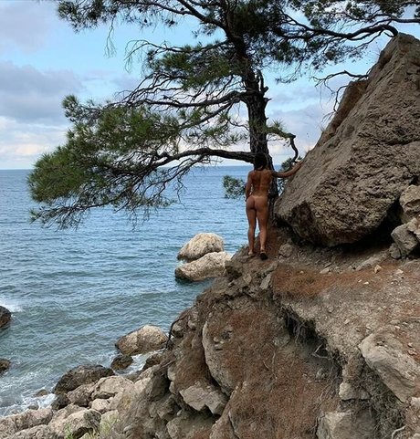 Nacktes geleaktes OnlyFans-Foto von Anna Adamovich