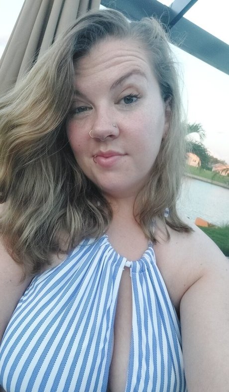 Nahá fotka uniklých OnlyFans od Witchymermaid