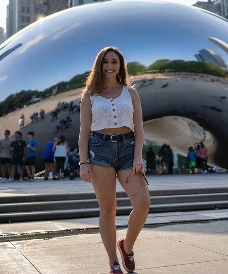 Обнаженная фотография утечки OnlyFans от Felicia Hofner