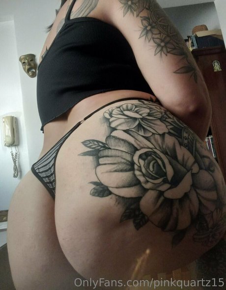 Alasti lekkinud OnlyFans-i pilt Pinkquartz15