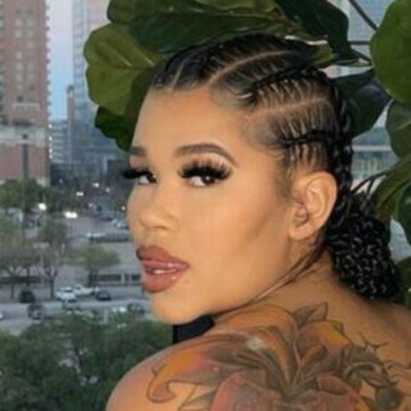 Alasti lekkinud OnlyFans-i pilt Mulan Hernandez