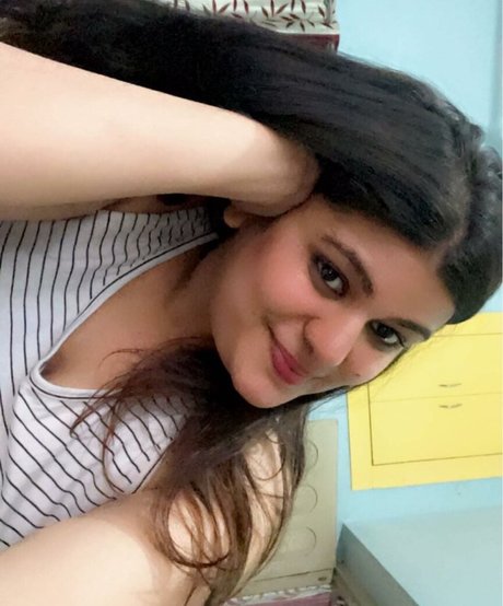 Alasti lekkinud OnlyFans-i pilt Tejaswipandeyy