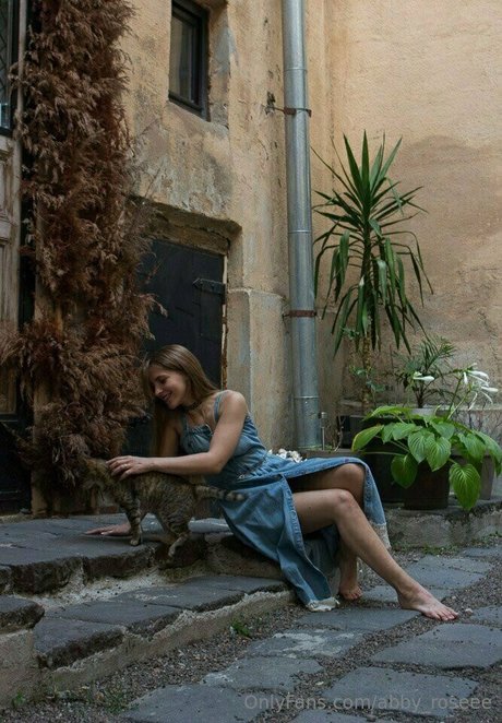 Naken lekkede OnlyFans-bilde av Abbyroseee