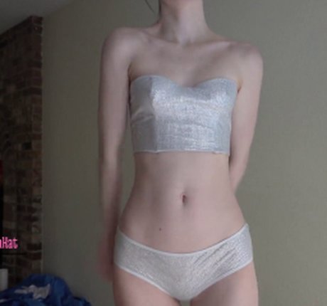 Обнаженная фотография утечки OnlyFans от Destinationkat