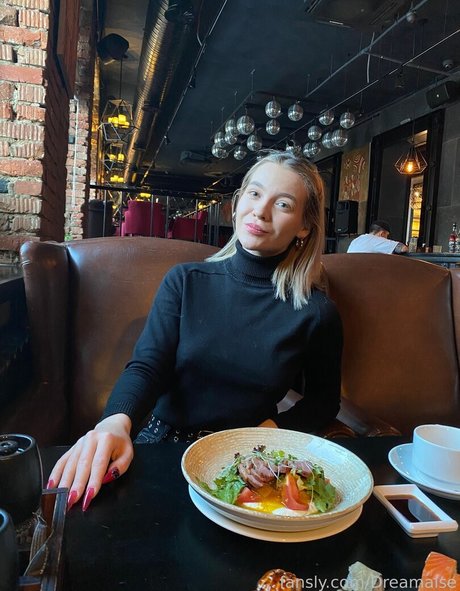 Dreamaise naked leaks OnlyFans pic